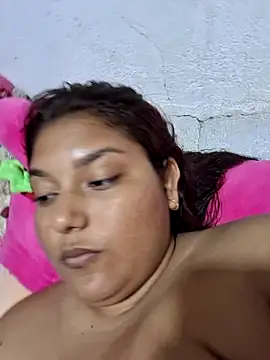 AlaiaSaide online show from December 2025 11:32:01 PM