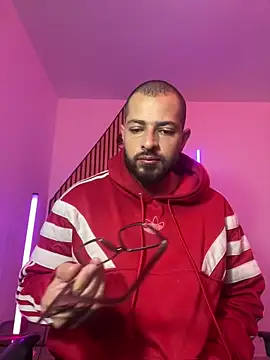 magnumchris online show from February 2026 11:30:01 AM