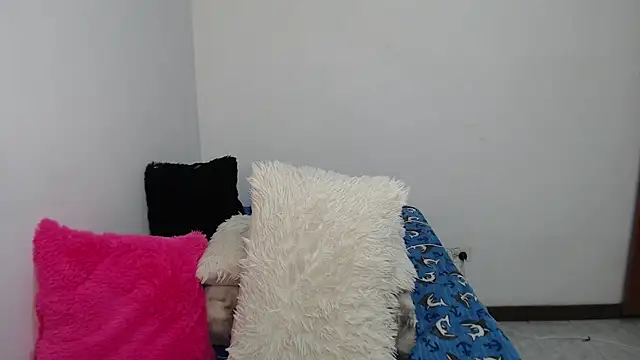 Snapshot of Rimuru17 chatting on March 2026 04:37:01 AM Rimuru17 online show from March 2026 04:37:01 AM