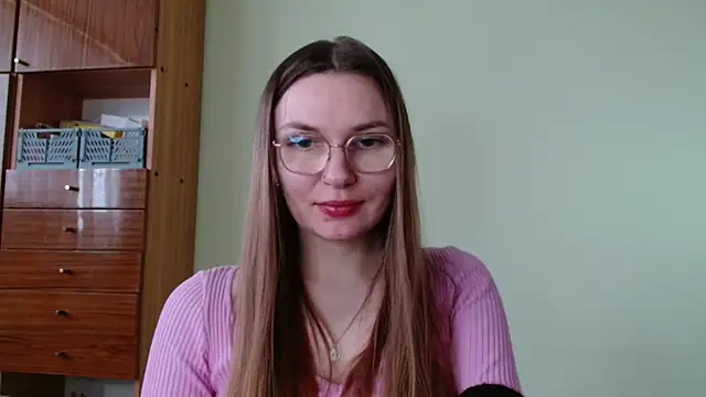 LooveELLYx online show from February 2026 02:33:01 PM