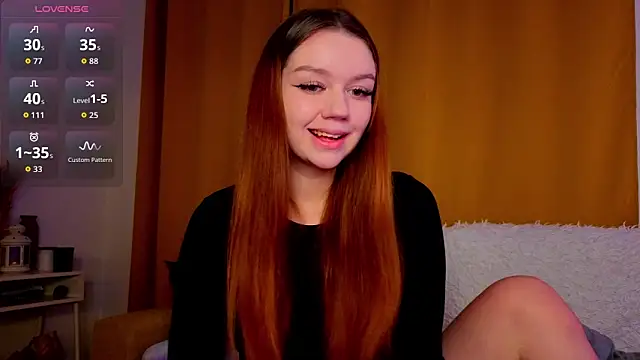 Snapshot of Jiaalisaa chatting on September 2025 06:19:01 PM Jiaalisaa online show from September 2025 06:19:01 PM