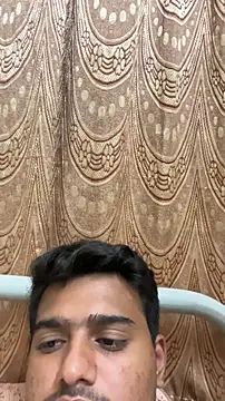 Snapshot of Ali_1302 chatting on October 2025 02:58:02 PM Ali 1302 online show from October 2025 02:58:02 PM