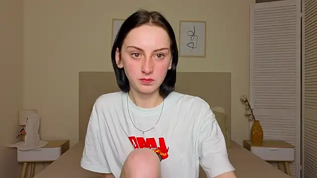 Little moly999 online show from November 2025 04:01:01 AM