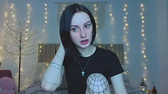 Little moly999 online show from December 2025 11:26:02 AM