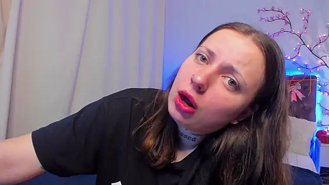 LilaVame online show from October 2025 08:03:02 PM