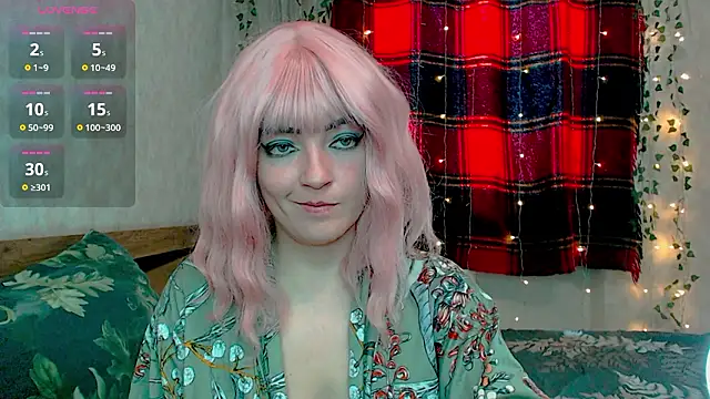 Snapshot of MagicPink chatting on March 2026 11:27:02 AM MagicPink online show from March 2026 11:27:02 AM