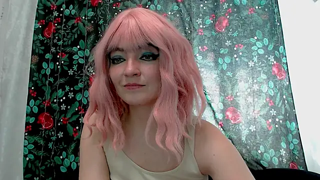 Snapshot of MagicPink chatting on May 2026 11:15:02 AM MagicPink online show from May 2026 11:15:02 AM