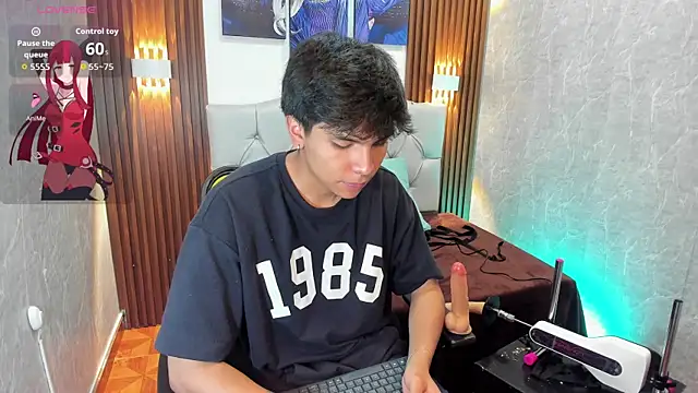 Thiago Kozak online show from September 2025 12:49:02 PM