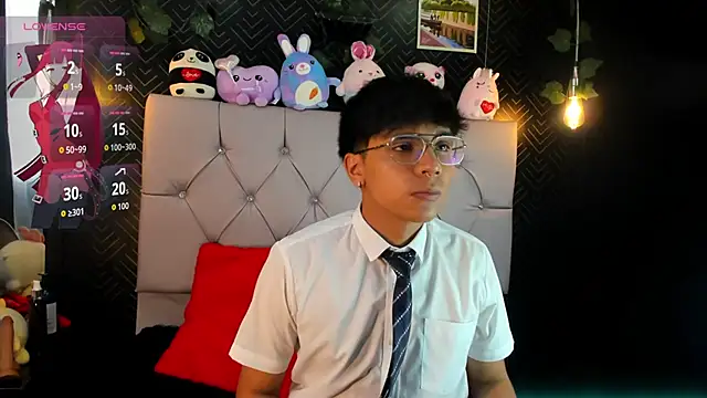 Thiago Kozak online show from September 2025 12:19:01 PM