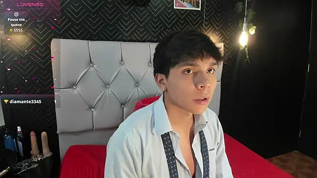 Thiago Kozak online show from November 2025 01:00:01 PM