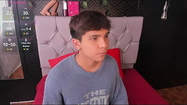 Thiago Kozak online show from June 2026 07:41:01 PM