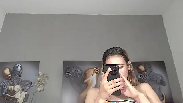 AntonellaBlanc online show from April 2026 04:23:01 PM