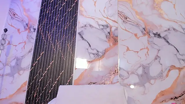 MartiinaRosse online show from October 2025 07:58:02 PM