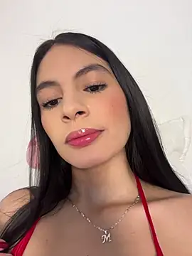 Snapshot of MartiinaRosse chatting on July 2026 10:14:02 PM MartiinaRosse online show from July 2026 10:14:02 PM