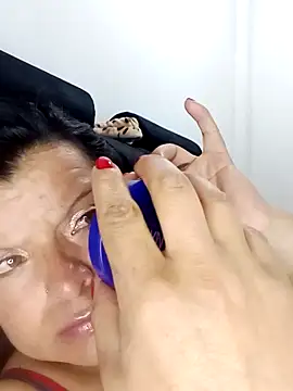 Hanna Kieran online show from September 2025 02:55:02 PM