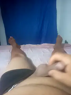 Snapshot of cora08 chatting on November 2025 07:13:01 PM cora08 online show from November 2025 07:13:01 PM