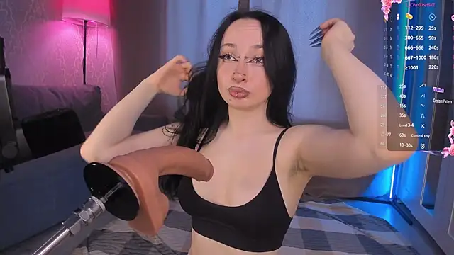 Snapshot of Juicy_Vikki chatting on March 2026 11:13:01 AM Juicy Vikki online show from March 2026 11:13:01 AM