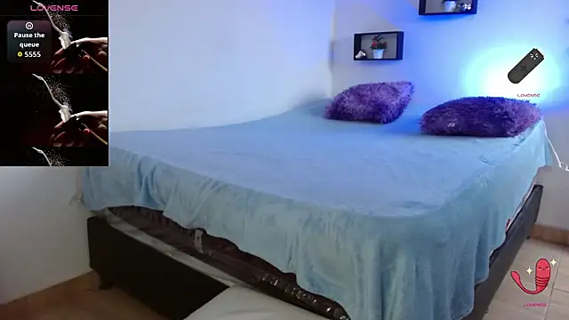 Snapshot of Pamela_28 chatting on November 2025 09:36:02 PM Pamela 28 online show from November 2025 09:36:02 PM