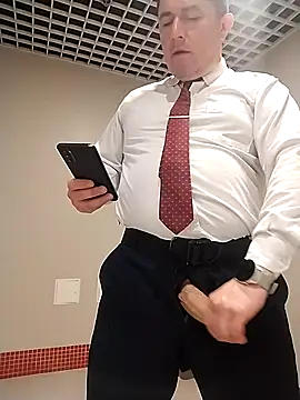 BigCristh79 online show from December 2025 03:59:02 AM