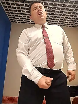 BigCristh79 online show from January 2026 08:19:02 AM