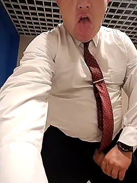 BigCristh79 online show from February 2026 04:45:01 AM