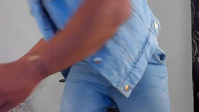 magnusclark online show from February 2026 06:39:01 PM