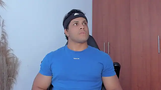 Evansdark1 online show from March 2026 10:16:01 PM