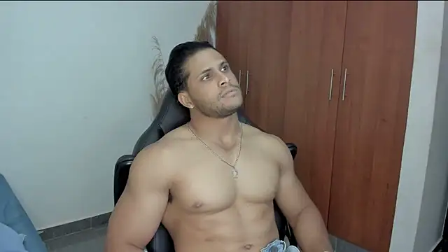 Evansdark1 online show from May 2026 12:40:02 AM