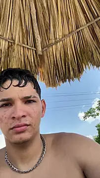 Snapshot of RobinLenoxx chatting on March 2026 07:59:01 PM RobinLenoxx online show from March 2026 07:59:01 PM