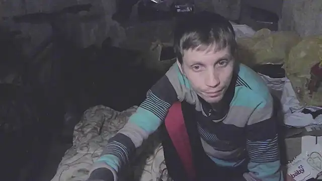 makarov1993 online show from December 2025 12:36:01 PM