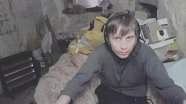 makarov1993 online show from April 2026 07:58:01 PM