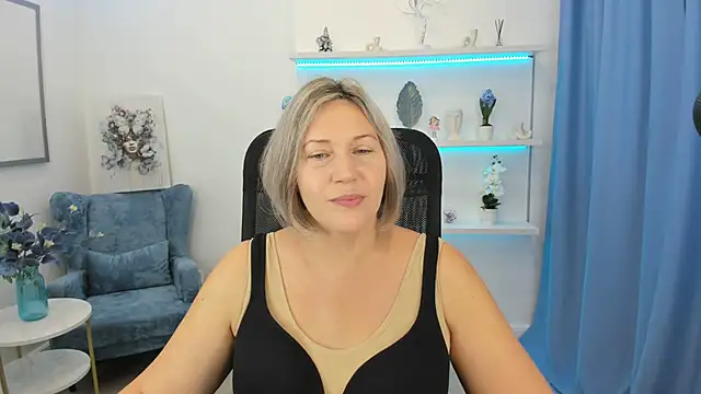 NinaStarle online show from September 2025 04:27:01 AM