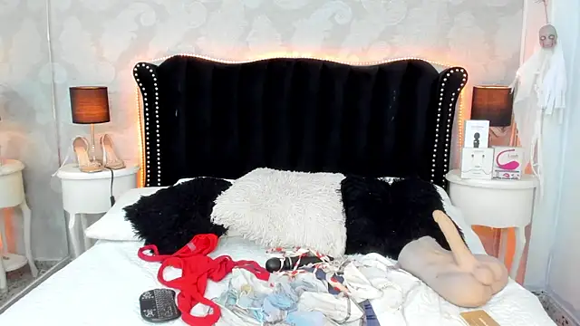 Snapshot of ViictoriaGrey chatting on October 2025 02:36:02 AM ViictoriaGrey online show from October 2025 02:36:02 AM