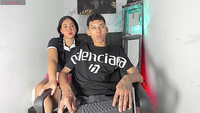 afrodita n ares online show from November 2025 07:13:02 PM