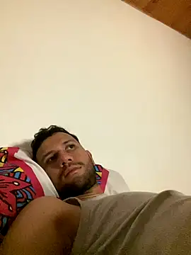 Snapshot of Michaell_Spinelly chatting on September 2025 11:26:01 PM Michaell Spinelly online show from September 2025 11:26:01 PM