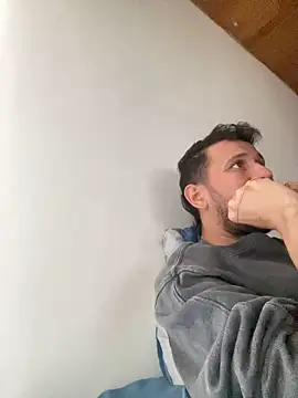 Snapshot of Michaell_Spinelly chatting on September 2025 07:04:01 PM Michaell Spinelly online show from September 2025 07:04:01 PM