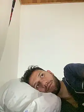 Snapshot of Michaell_Spinelly chatting on September 2025 03:31:01 AM Michaell Spinelly online show from September 2025 03:31:01 AM