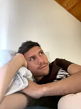 Snapshot of Michaell_Spinelly chatting on September 2025 06:56:02 PM Michaell Spinelly online show from September 2025 06:56:02 PM