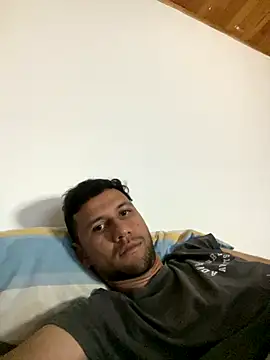 Snapshot of Michaell_Spinelly chatting on November 2025 01:16:01 AM Michaell Spinelly online show from November 2025 01:16:01 AM