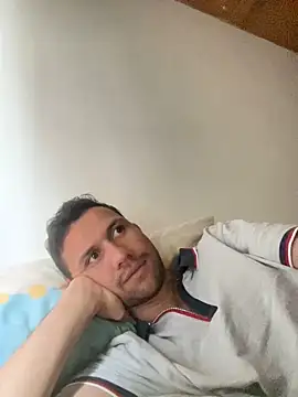 Snapshot of Michaell_Spinelly chatting on November 2025 07:38:01 PM Michaell Spinelly online show from November 2025 07:38:01 PM