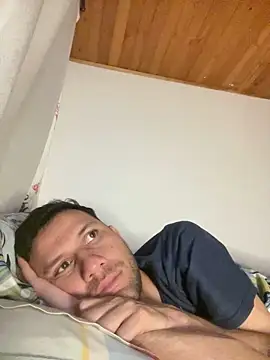 Michaell Spinelly online show from February 2026 01:09:01 AM