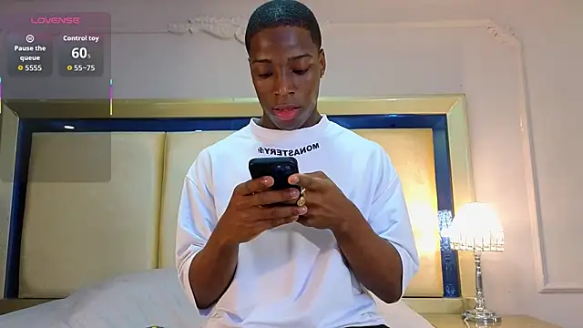 CharlesBrown  online show from November 2025 01:23:01 PM