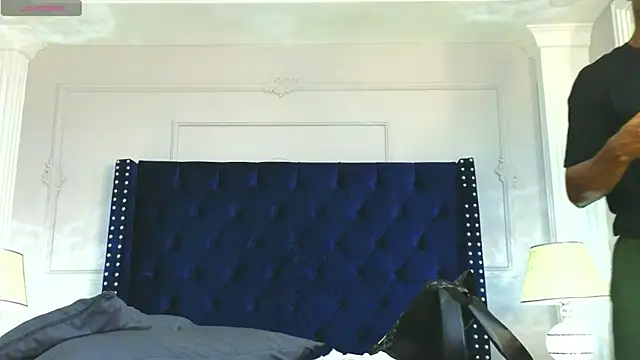 CharlesBrown  online show from January 2026 02:33:01 PM