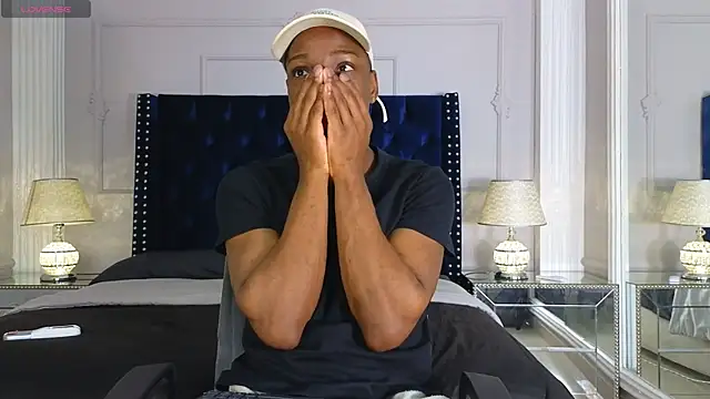 Snapshot of CharlesBrown_ chatting on April 2026 01:41:01 PM CharlesBrown online show from April 2026 01:41:01 PM