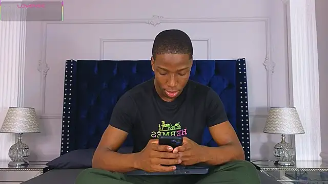 Snapshot of CharlesBrown_ chatting on April 2026 02:08:01 PM CharlesBrown online show from April 2026 02:08:01 PM