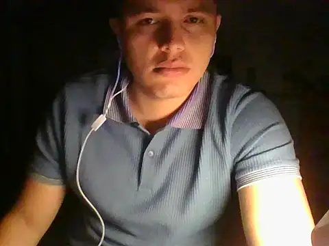 Haustin202 online show from October 2025 10:47:01 PM