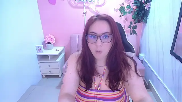 Snapshot of bellatrix_ch chatting on June 2026 12:52:01 PM bellatrix ch online show from June 2026 12:52:01 PM