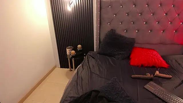 Scarbadgirl  online show from March 2026 03:56:02 AM