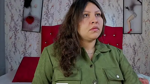 Snapshot of Larissa_Antonella chatting on February 2026 03:47:02 AM Larissa Antonella online show from February 2026 03:47:02 AM