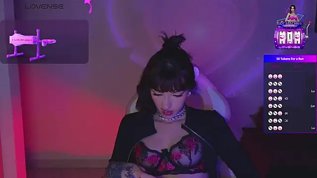 Snapshot of Moonlightt_21 chatting on April 2026 01:19:02 AM Moonlightt 21 online show from April 2026 01:19:02 AM